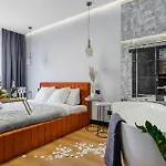 Lumina Luxury With Parking Apartment Lodz