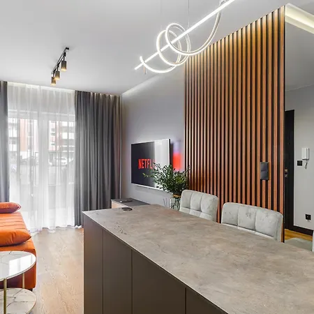 Lumina I Lux 2br With Parking I Balcony * Łódź