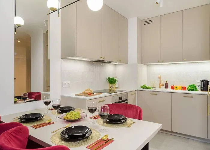 Lumina Luxury With Parking