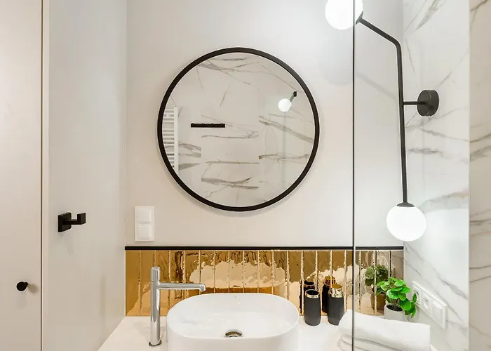 Lumina Luxury With Parking