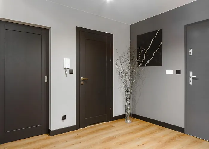 Lumina Luxury With Parking